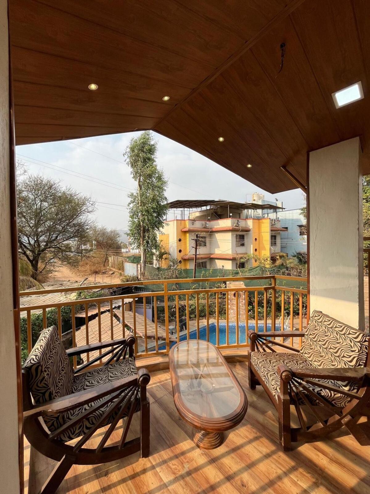 Govind Villa - 3Bhk Penthouse Suite With Pool Splash لونافالا المظهر الخارجي الصورة